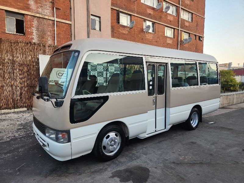  27307  TOYOTA COASTER  1999  
