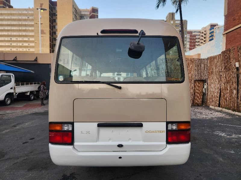  27307  TOYOTA COASTER  1999  