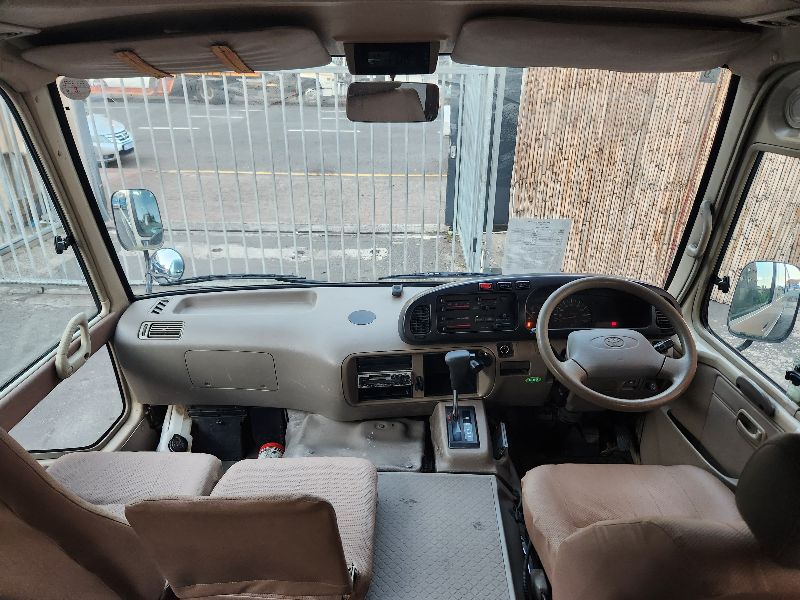  27307  TOYOTA COASTER  1999  