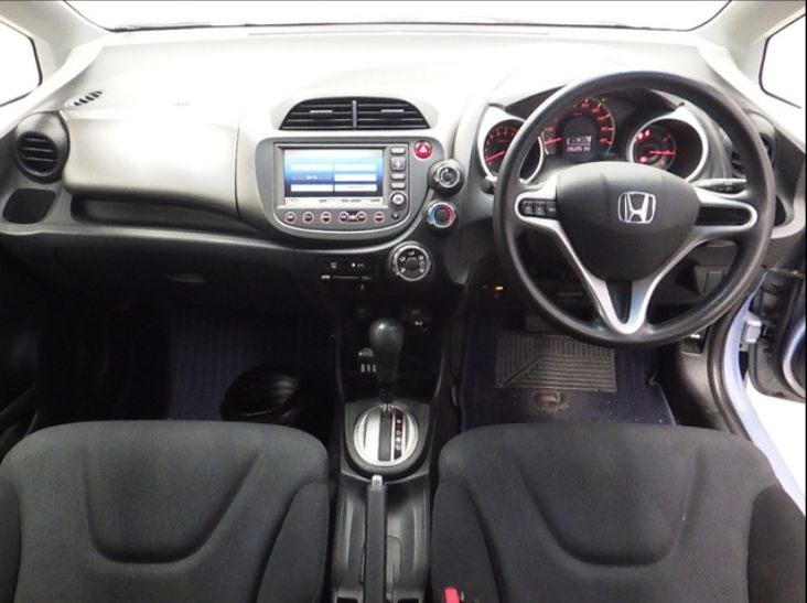  27316  HONDA FIT  2009  