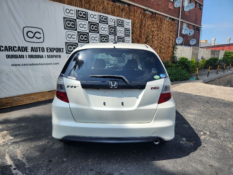  27318  HONDA FIT  2007  