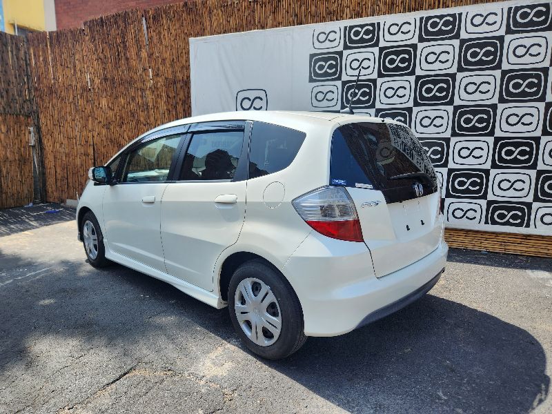  27318  HONDA FIT  2007  