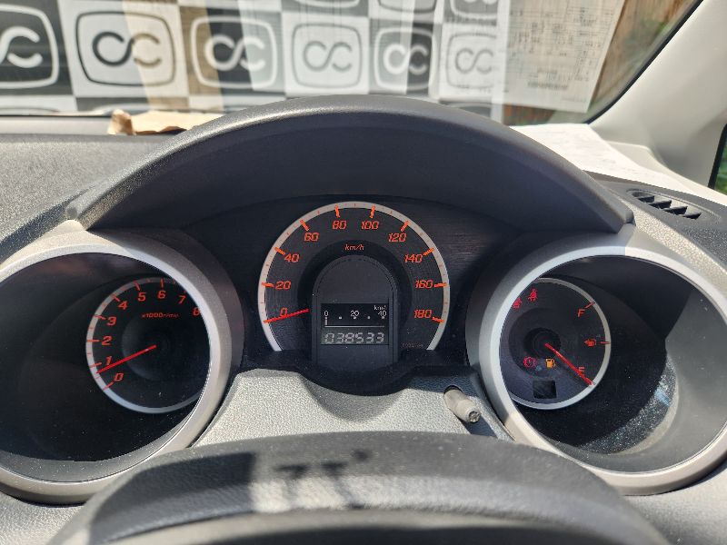  27318  HONDA FIT  2007  
