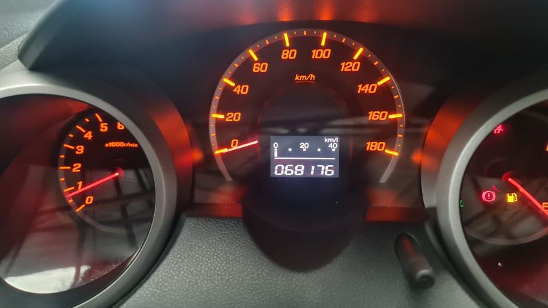  27319  HONDA FIT  2008  