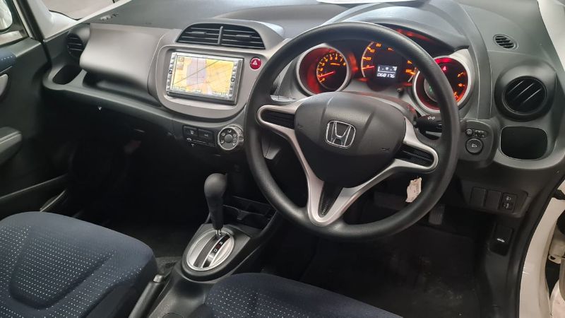  27319  HONDA FIT  2008  