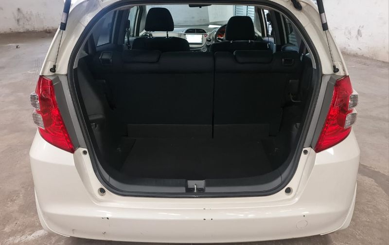  27319  HONDA FIT  2008  