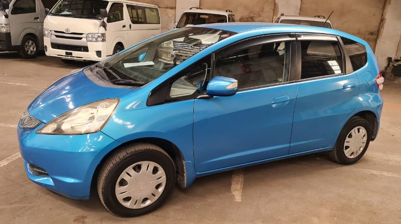  27481  HONDA FIT  2009  