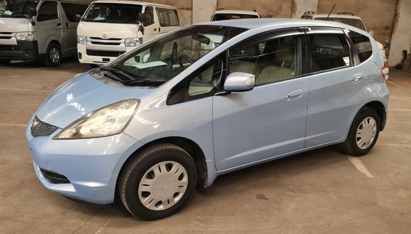  27483  HONDA FIT  2009  