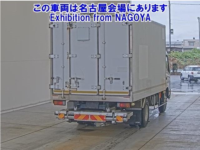  27528  HINO DUTRO  2015  
