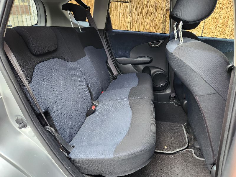  27535  HONDA FIT  2009  