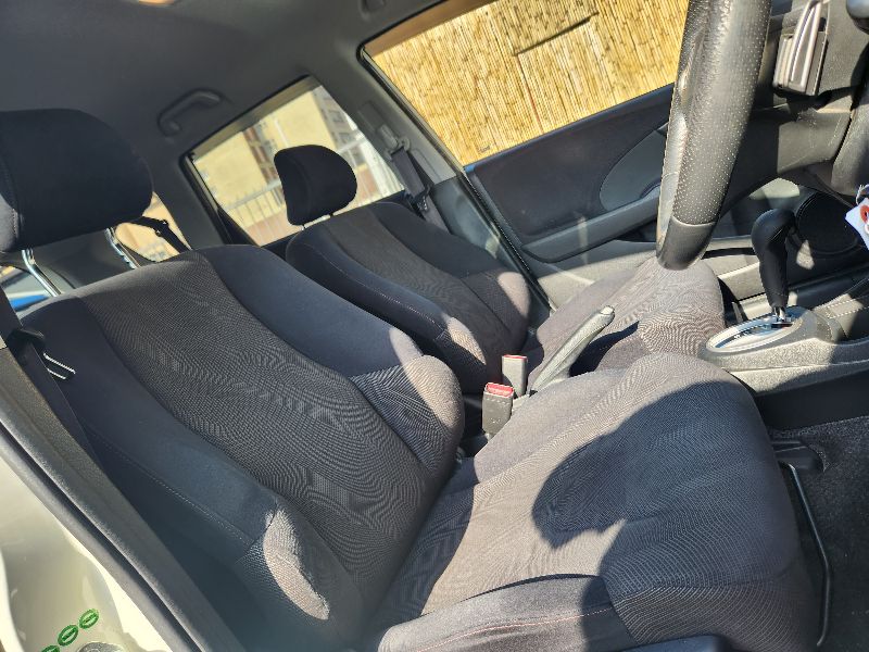  27565  HONDA FIT  2008  