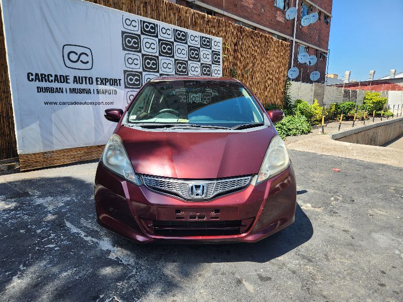  27581  HONDA FIT  2011  