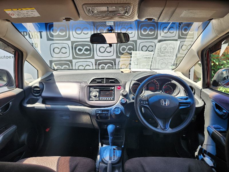  27581  HONDA FIT  2011  