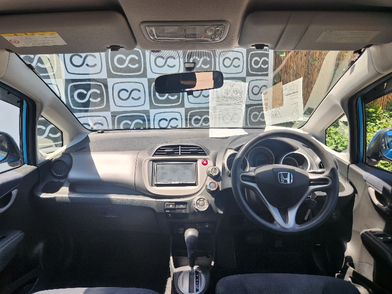  27582  HONDA FIT  2010  