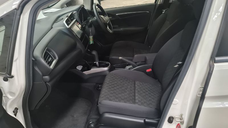  27621  HONDA FIT  2017  