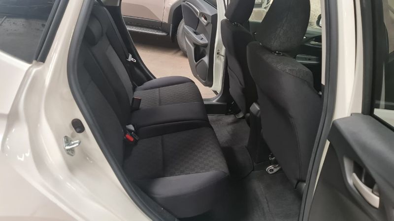  27621  HONDA FIT  2017  