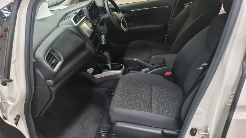  27621  HONDA FIT  2017  