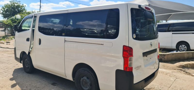  27685  NISSAN CARAVAN  2017  
