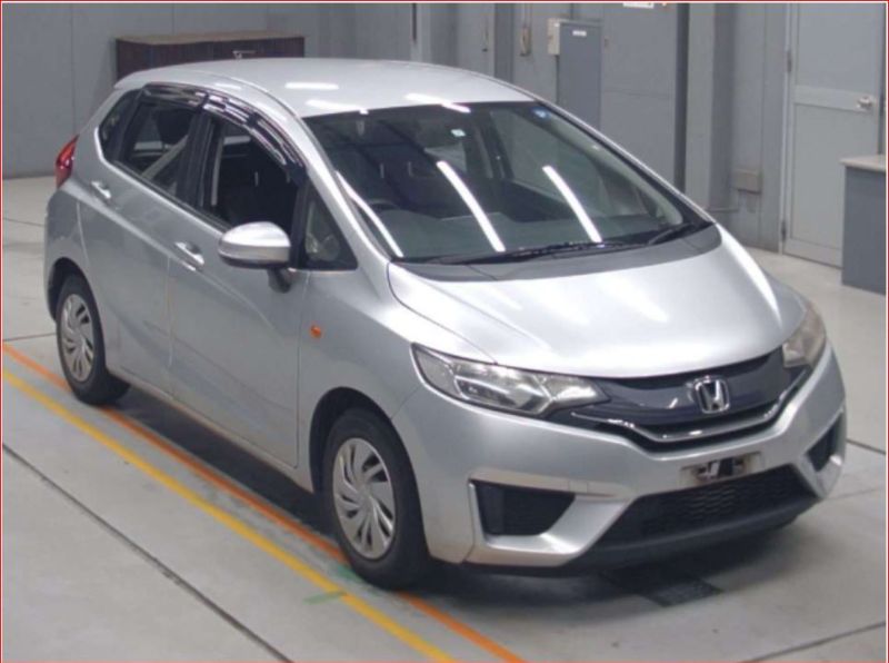 27703 HONDA FIT 2015 