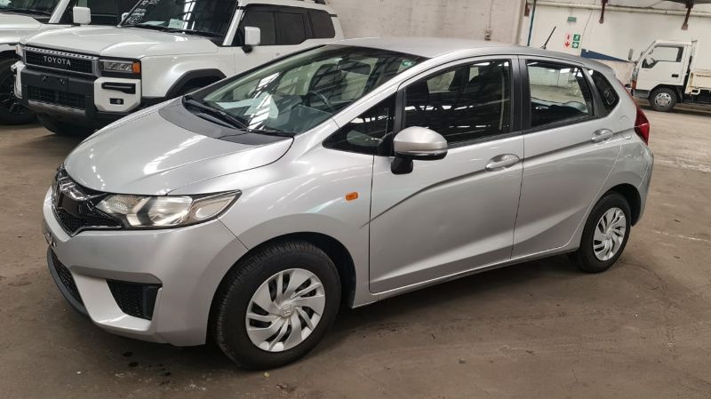  27705  HONDA FIT  2016  