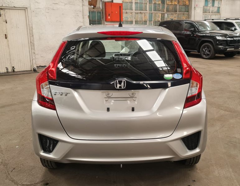  27705  HONDA FIT  2016  