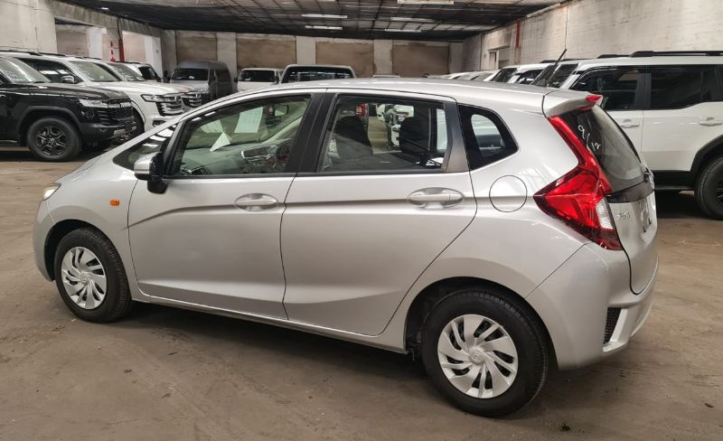  27705  HONDA FIT  2016  