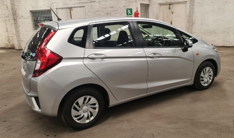  27705  HONDA FIT  2016  