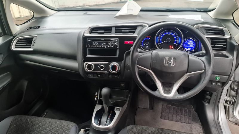  27705  HONDA FIT  2016  