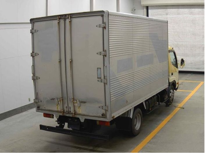 27764  HINO DUTRO  2011  