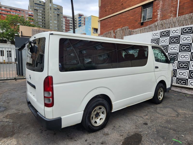  27802  TOYOTA REGIUS ACE  2005  