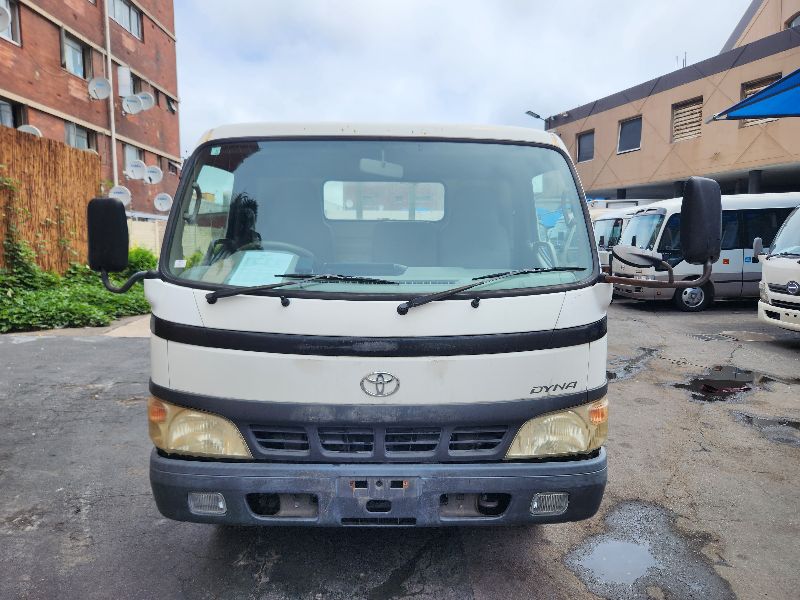  27806  TOYOTA DYNA  2006  