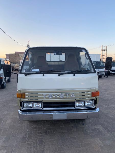 27871 TOYOTA DYNA 1991