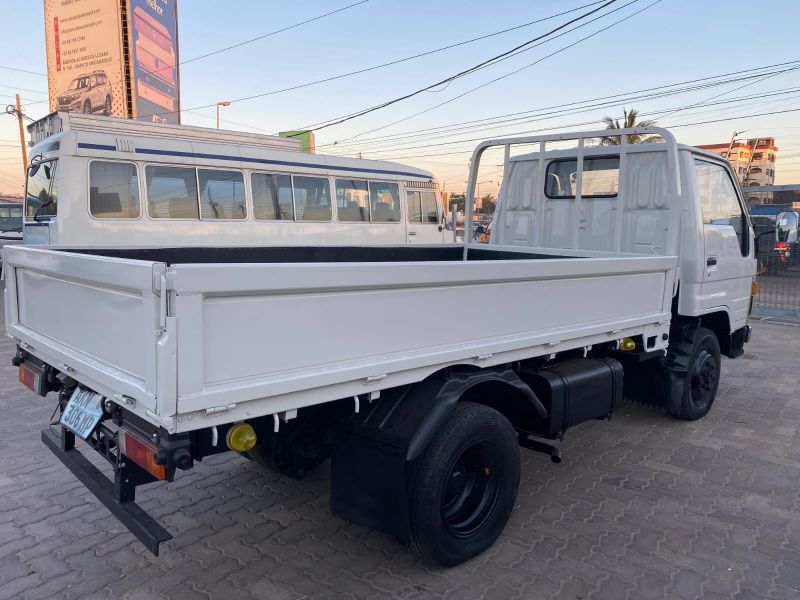  27871  TOYOTA DYNA  1991  
