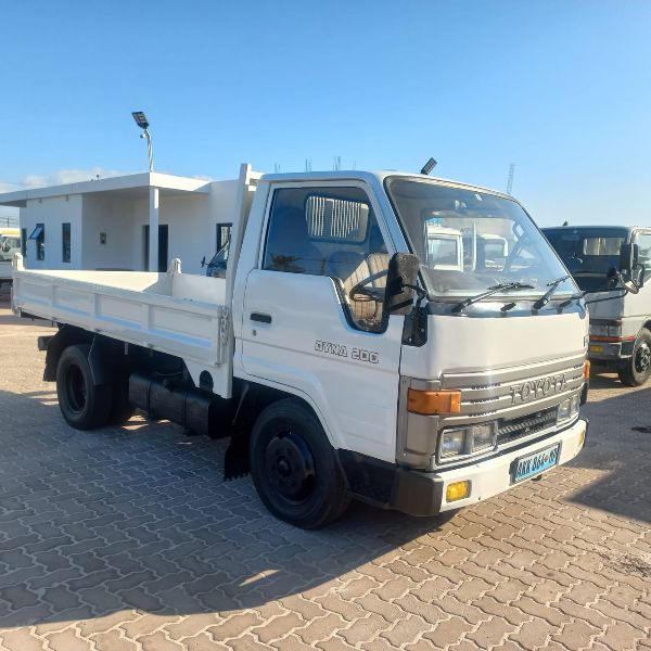  27890  TOYOTA DYNA  1991  