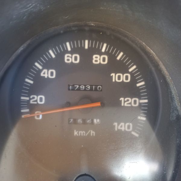  27890  TOYOTA DYNA  1991  