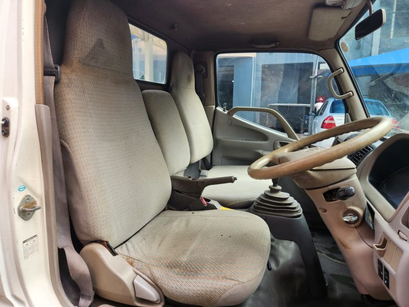  27914  TOYOTA DYNA  2001  