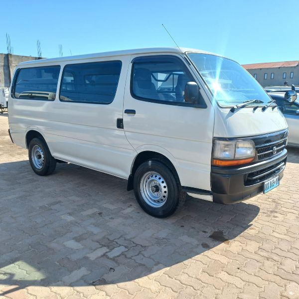  27916  TOYOTA HIACE  1999  