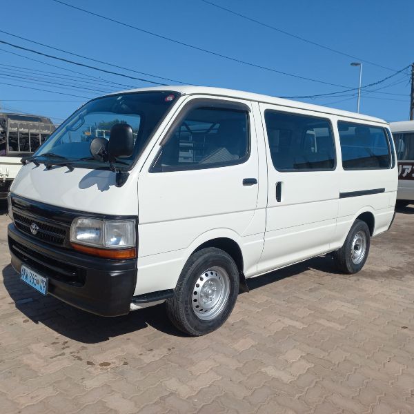  27916  TOYOTA HIACE  1999  