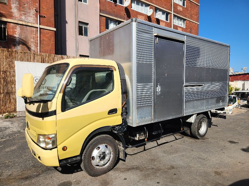  27917  HINO DUTRO  2007  