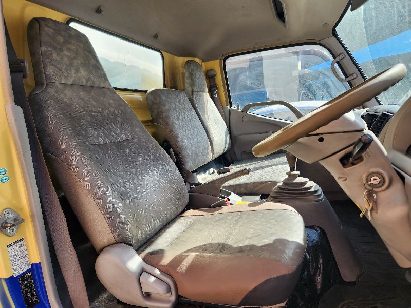  27917  HINO DUTRO  2007  