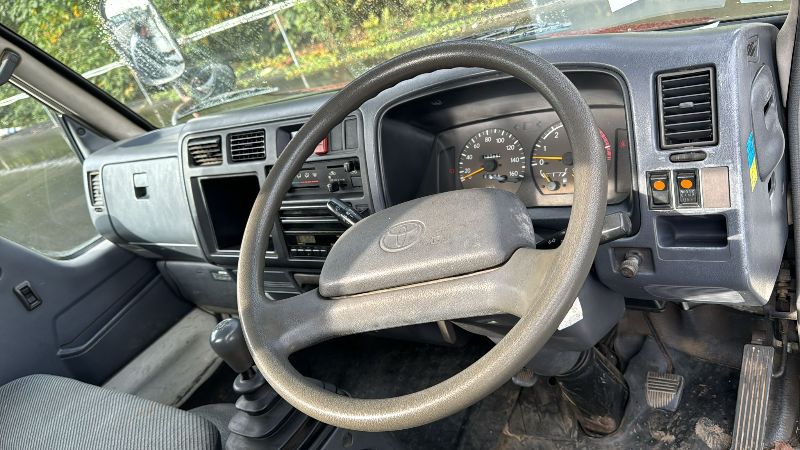  27939  TOYOTA TOYOACE  1995  