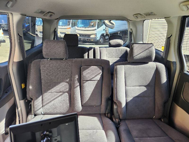  28103  TOYOTA ALPHARD  2005  