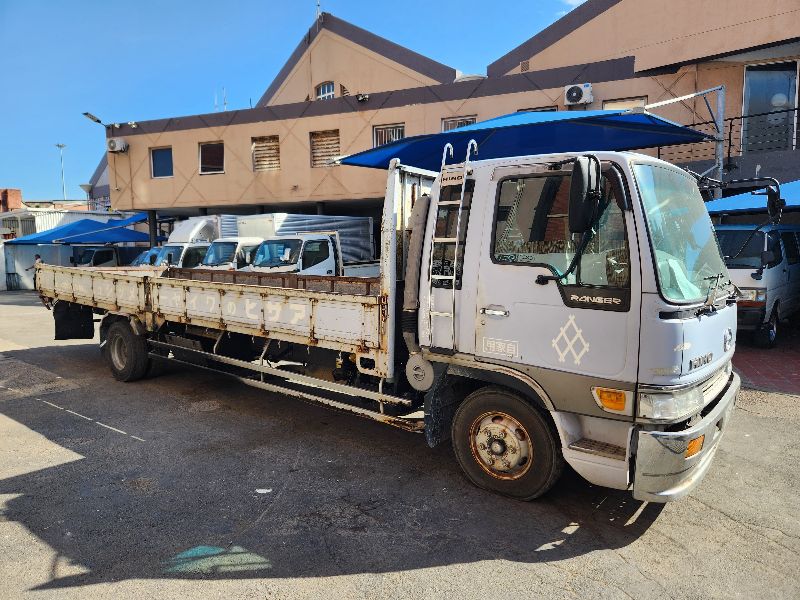  28109  HINO RANGER  1996  