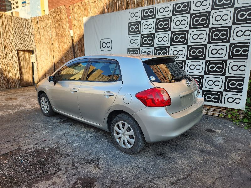  28113  TOYOTA AURIS  2007  