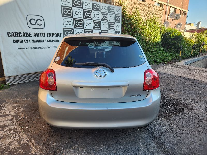  28113  TOYOTA AURIS  2007  