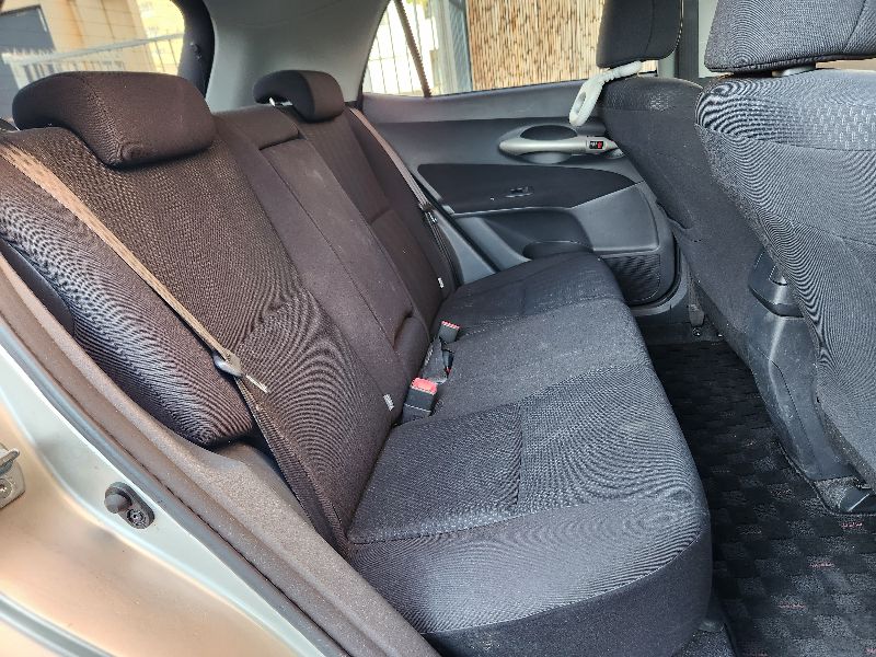  28113  TOYOTA AURIS  2007  