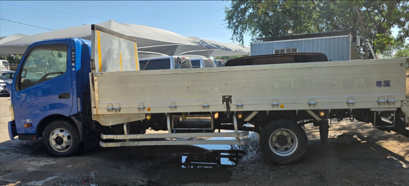 28122  HINO DUTRO  2012  