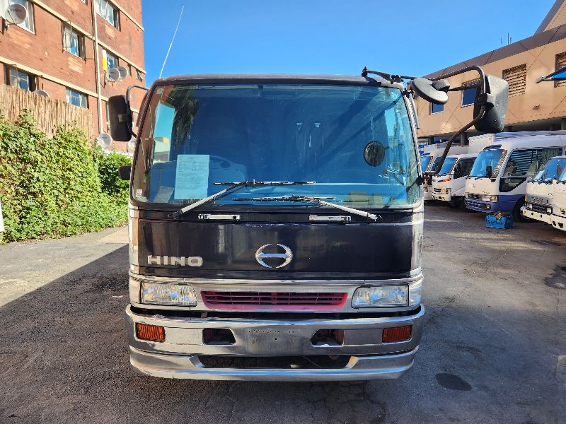 28133 HINO RANGER 1998