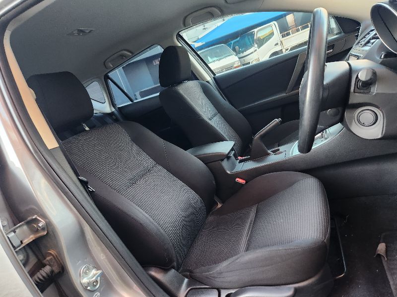  28191  MAZDA AXELA  2012  