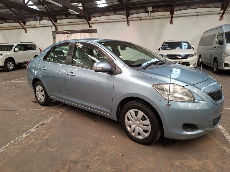  28201  TOYOTA BELTA  2009  